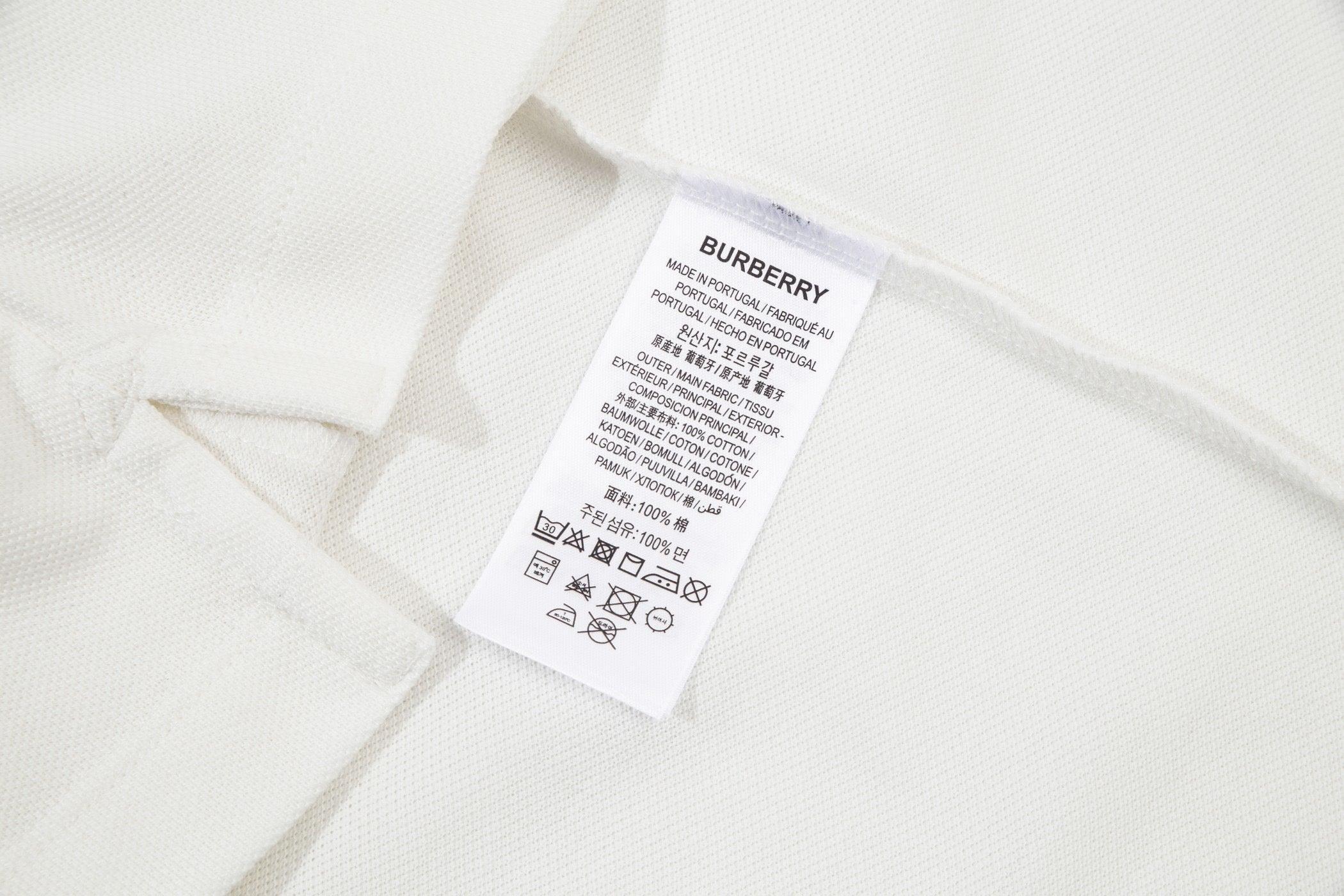Burberry White T-Shirt With Collar Banlieue91
