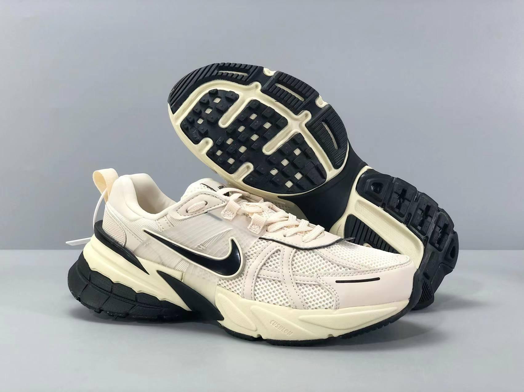Nike V2K Run 'Fir' Banlieue91
