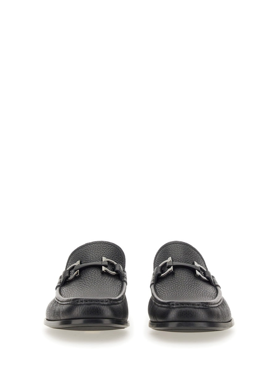 Ferragamo Ornament Gancini Hook Moccasins for Men Banlieue91