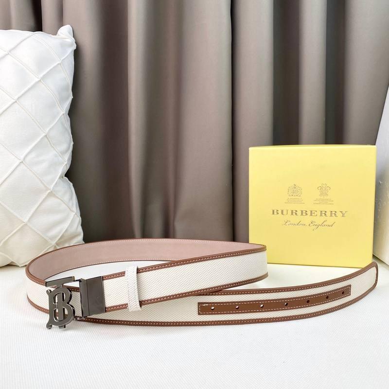 Burberry Reversible Leather Vintage Belt Banlieue91