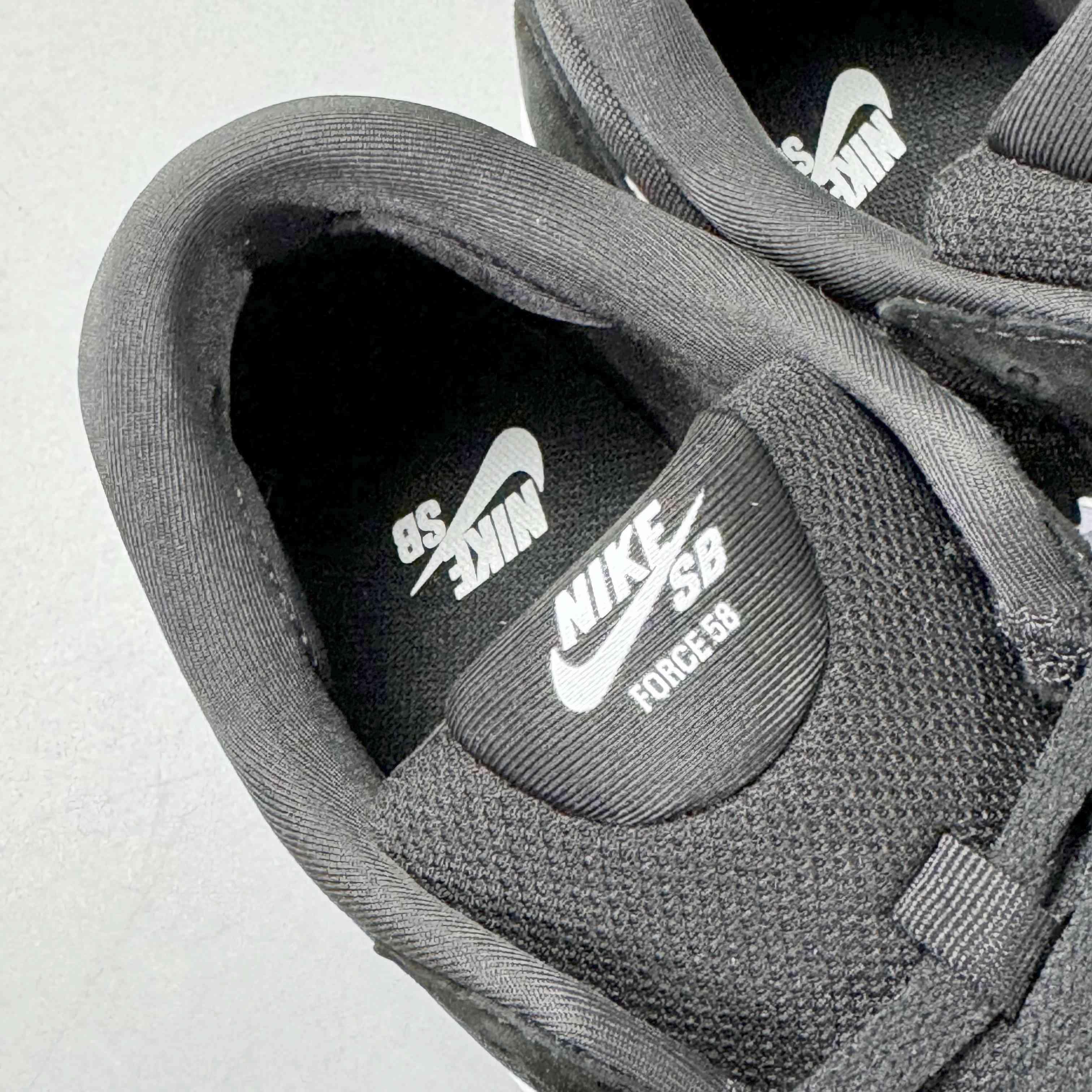 Nike SB Force 58 Black White Banlieue91
