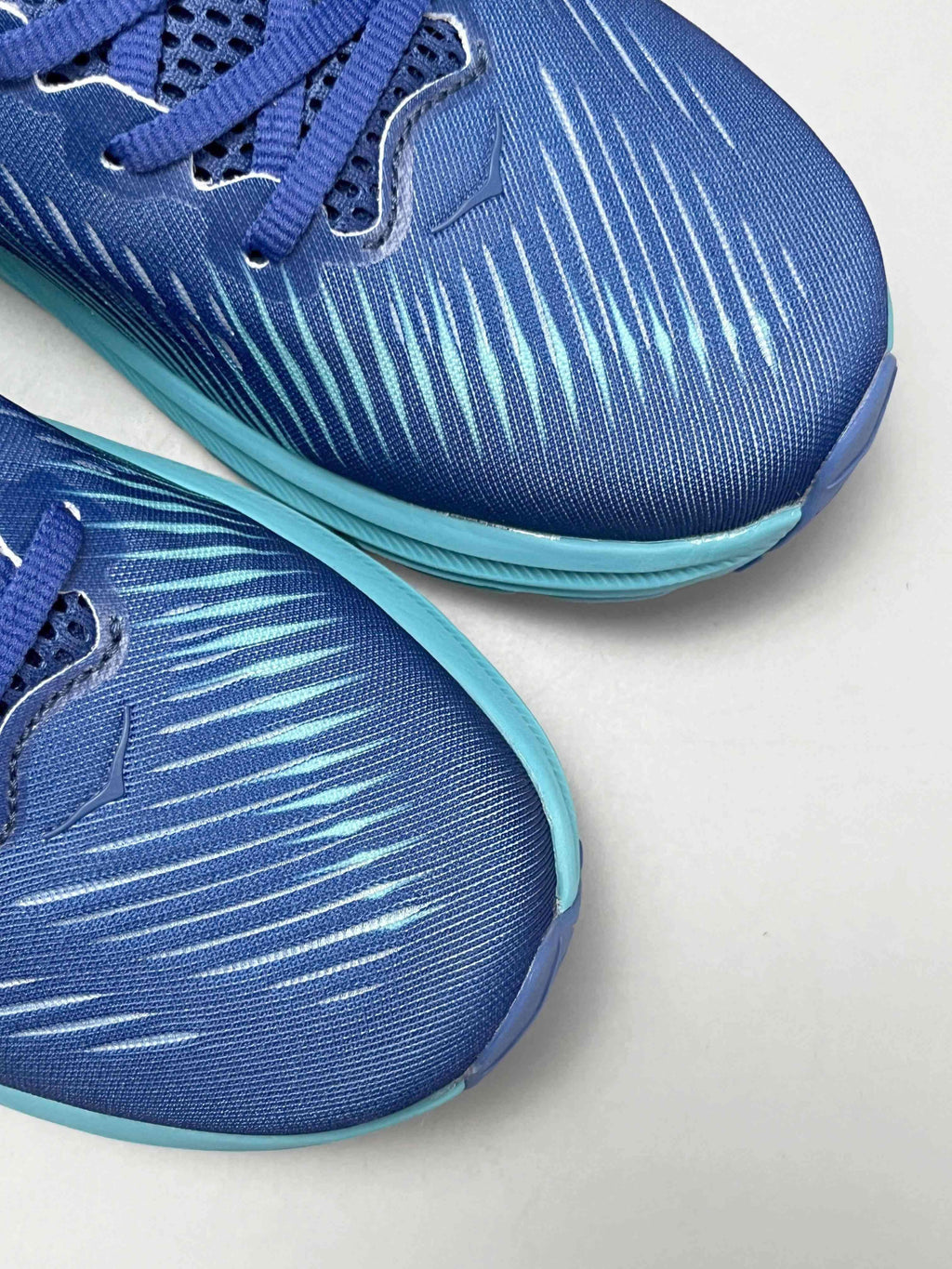 Hoka One One Clifton 8 'Bellwether Blue Scuba Blue' Banlieue91