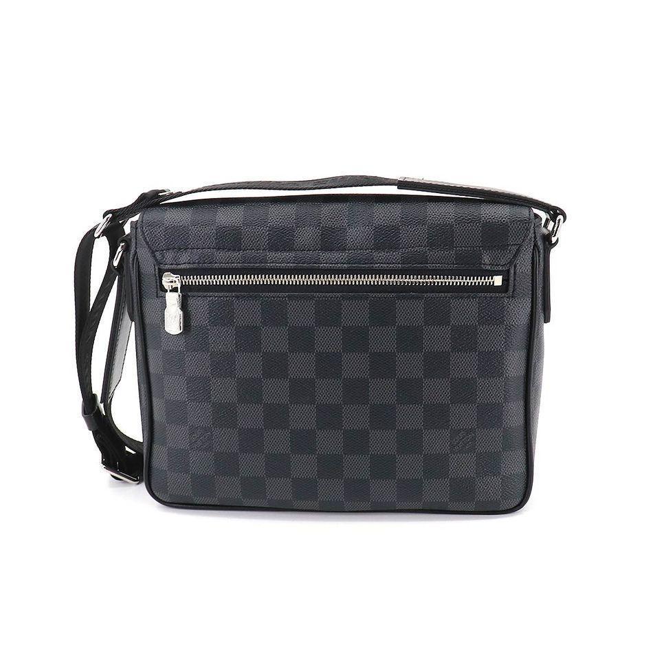 Louis Vuitton Damier Graphite District PM NV3 Shoulder Bag Black Banlieue91