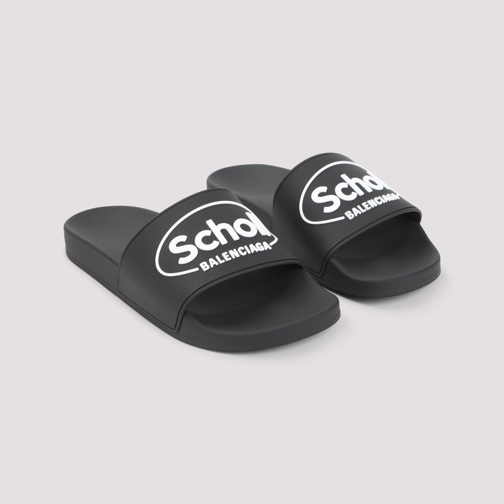 BALENCIAGA Men's Pool Slide Sandals Banlieue91