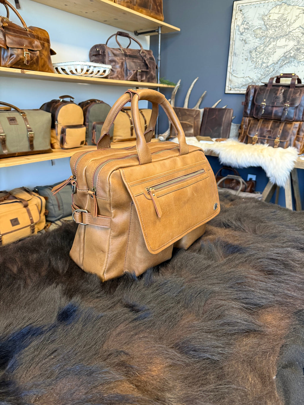 LIMITED EDITION - Yukon Pilot Bag Kodiak Leather