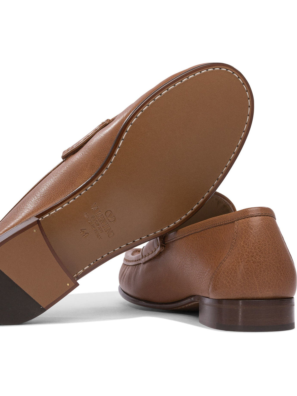 VALENTINO GARAVANI Signature Logo Loafers for Men Banlieue91