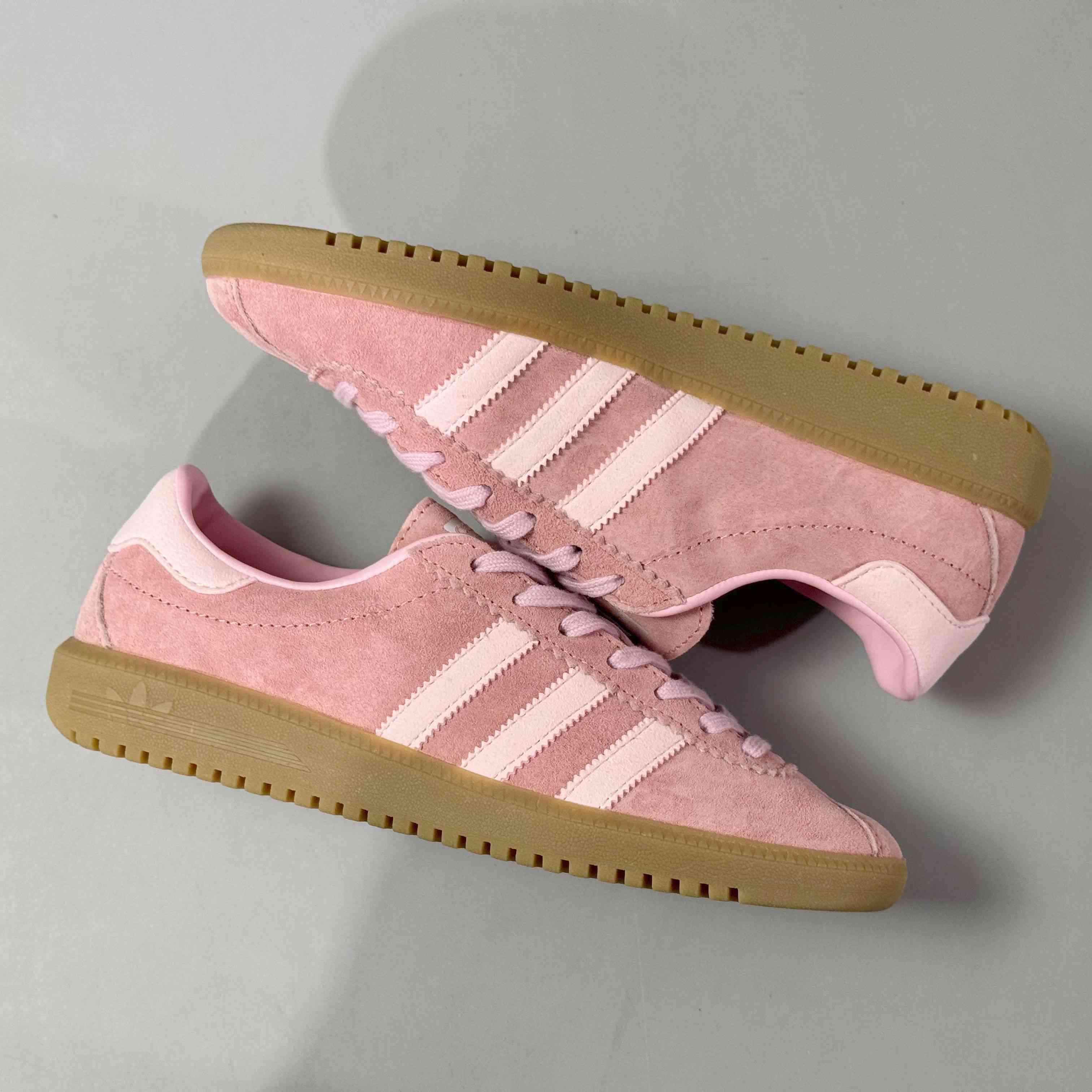 Adidas Originals Bermuda 'Glow Pink' Banlieue91