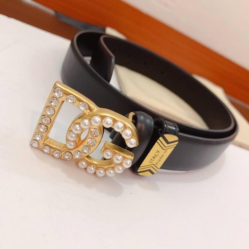 Dolce Gabbana Calfskin belt with bejeweled DG logo 'Black' Banlieue91