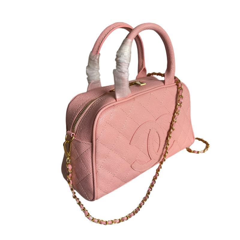Chanel Timeless CC Bowler Bag Quilted Caviar Small Banlieue91