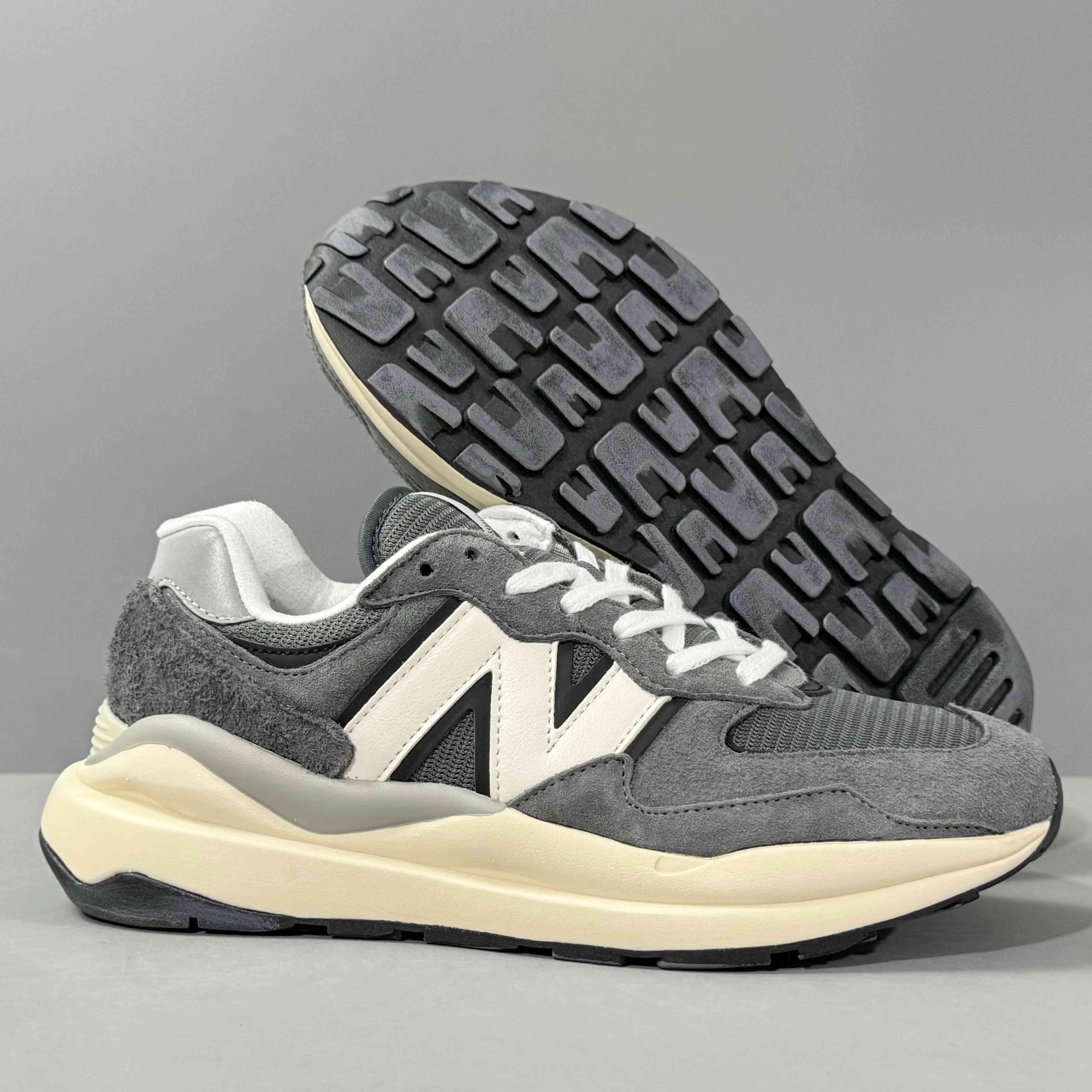 New Balance 57/40 'Vintage Dark Grey White' Banlieue91