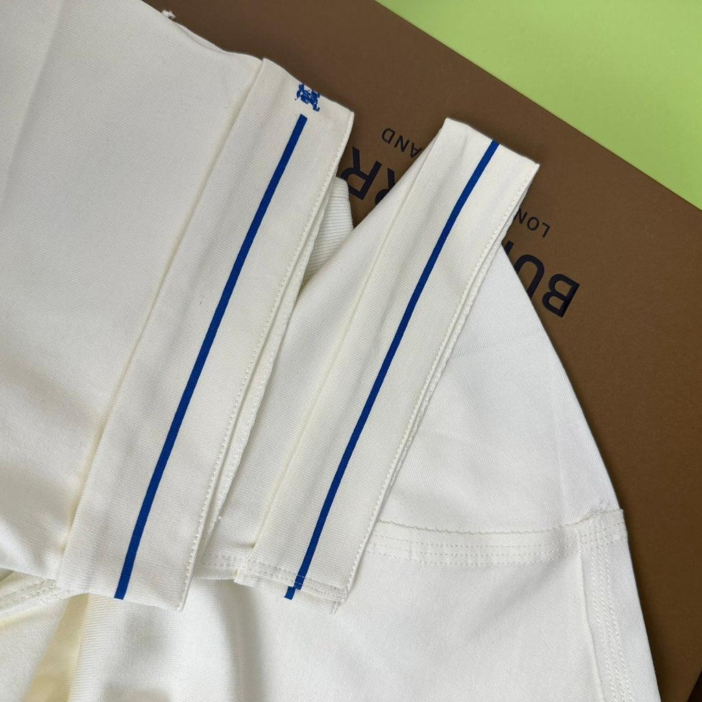 Burberry Cream T-Shirt Without Collar Banlieue91