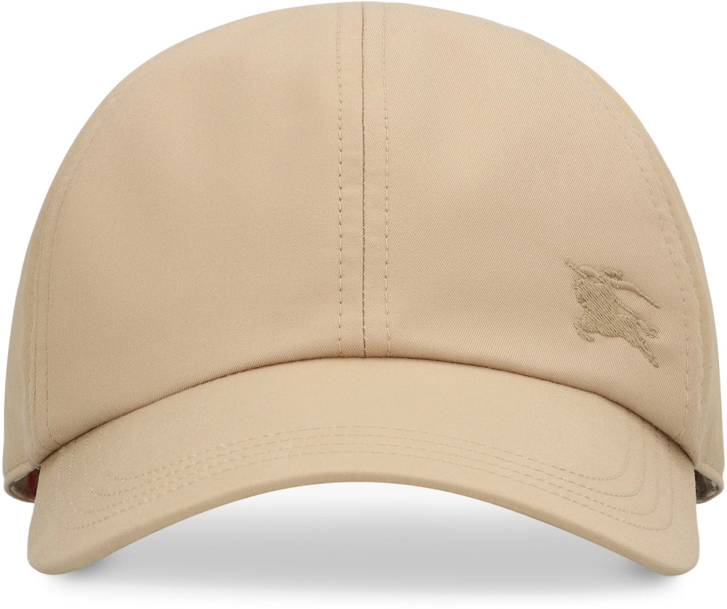 BURBERRY Classic Curved Visor Baseball Cap