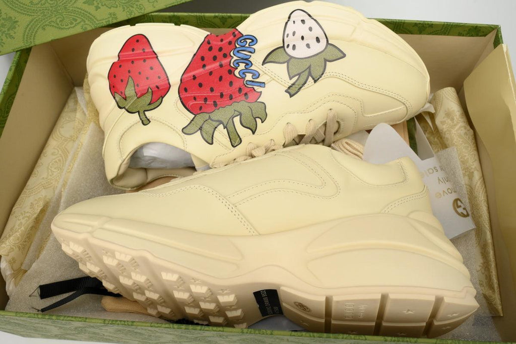 Gucci 'Rhyton Strawberry' Banlieue91