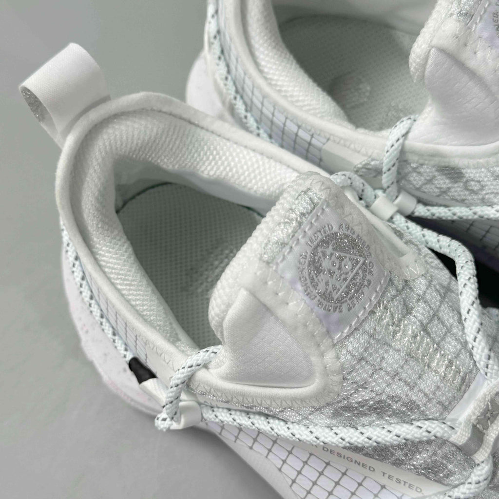 Nike ACG Mountain Fly Low Gore-Tex SE 'Triple White' Banlieue91