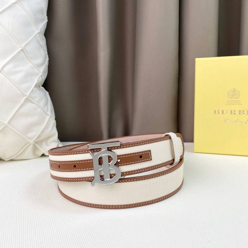 Burberry Reversible Leather Vintage Belt Banlieue91