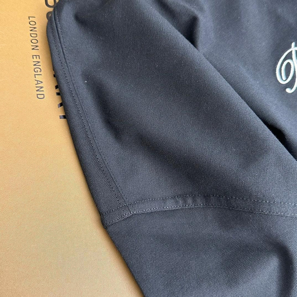 Burberry T-Shirt With Rose Without Collar 'Black' Banlieue91