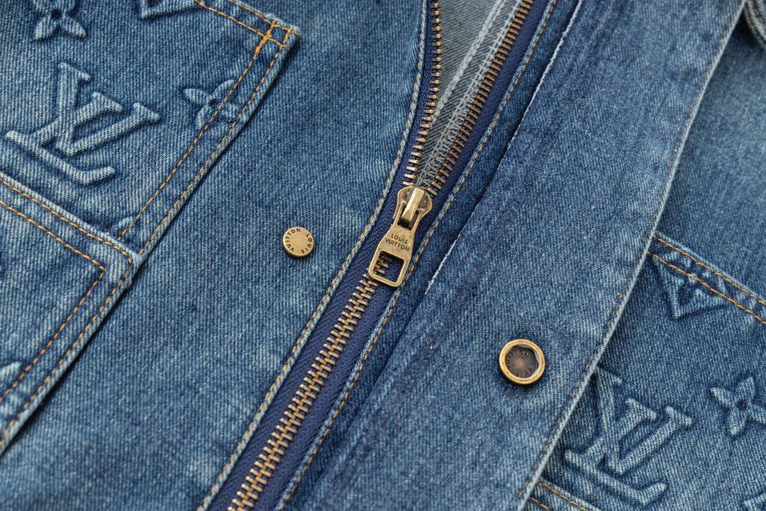 LOUIS VUITTON Denim Jacket Blue Banlieue91