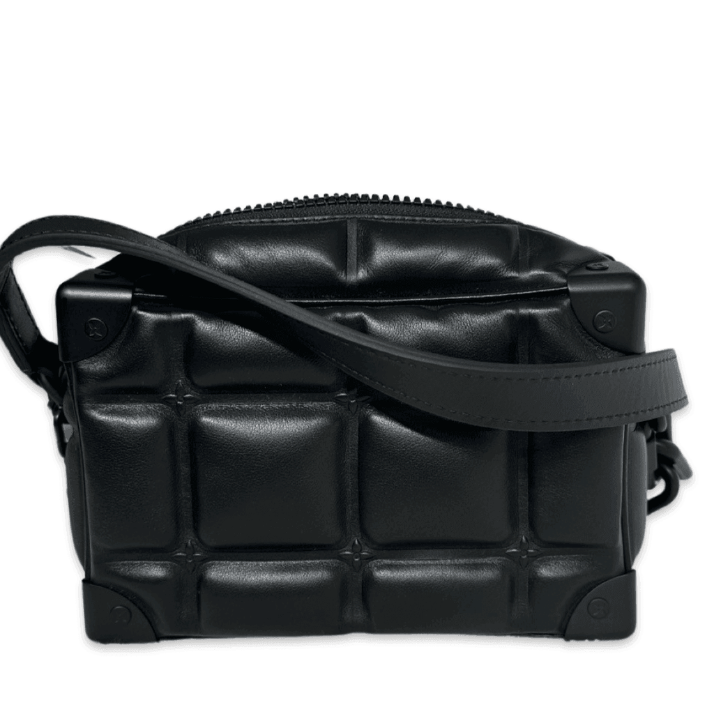 Louis Vuitton Black Leather Limited Edition Soft Trunk Shoulder Bag Banlieue91