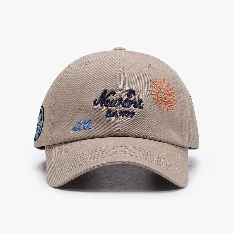 Letter Embroidery Fashion Outdoor Curved Brim Baseball Hat Versatile Simple Cross border Sunscreen Women's Black Cap V.I.P Digital Presence
