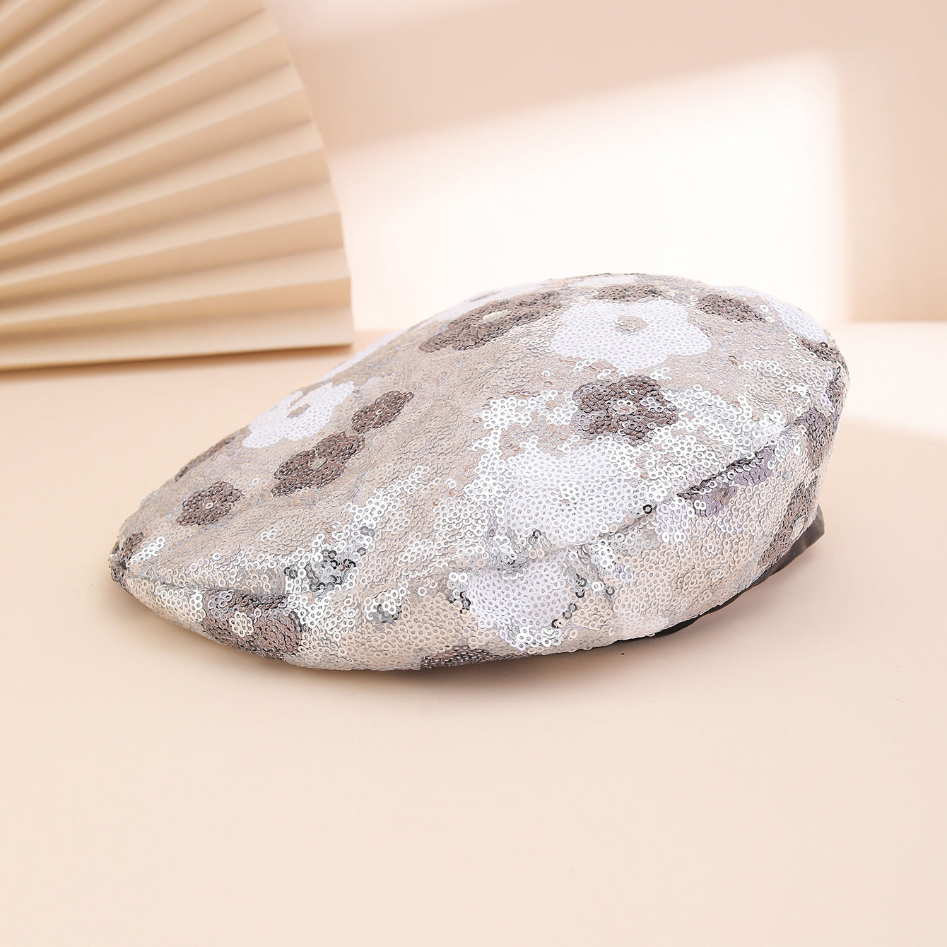 Sequin Flower Beret – Trendy Painter's Hat for Women | Outdoor & Everyday Style FitiqueFit