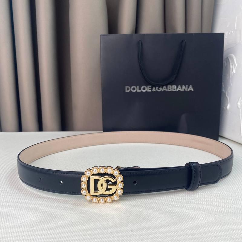 Dolce Gabbana Women Calfskin belt with bejeweled DG logo 'Black' Banlieue91
