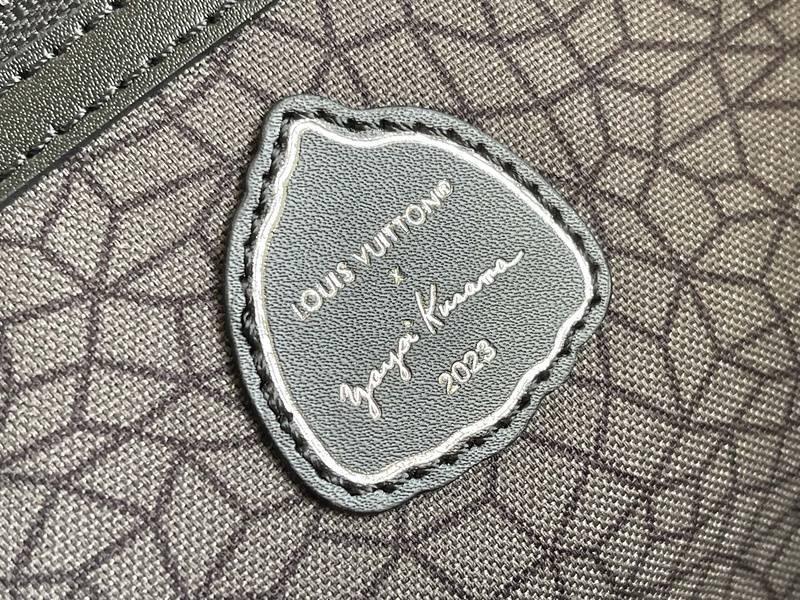 Louis Vuitton x Yayoi Kusama Keepall 45 Pumpkins Banlieue91