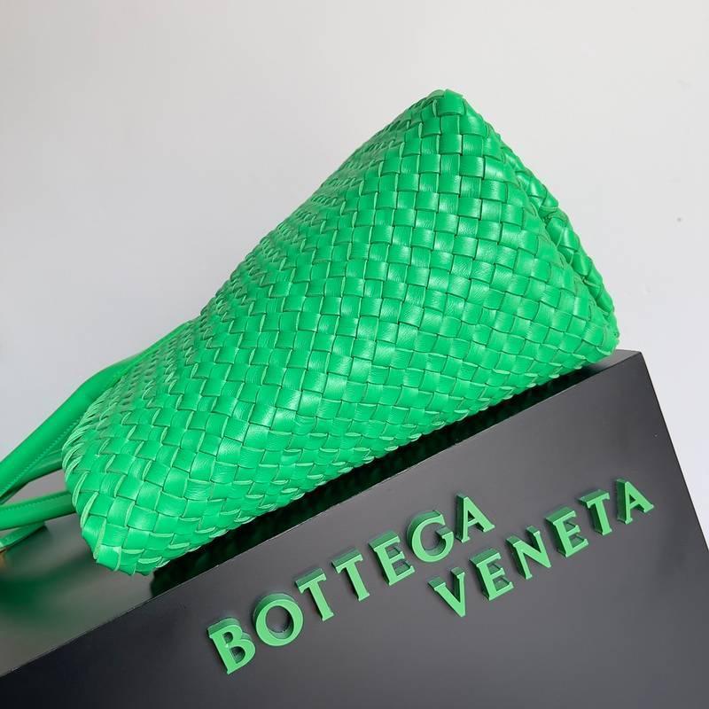 Bottega Veneta Medium Intreccio Leather Bag Tote Banlieue91