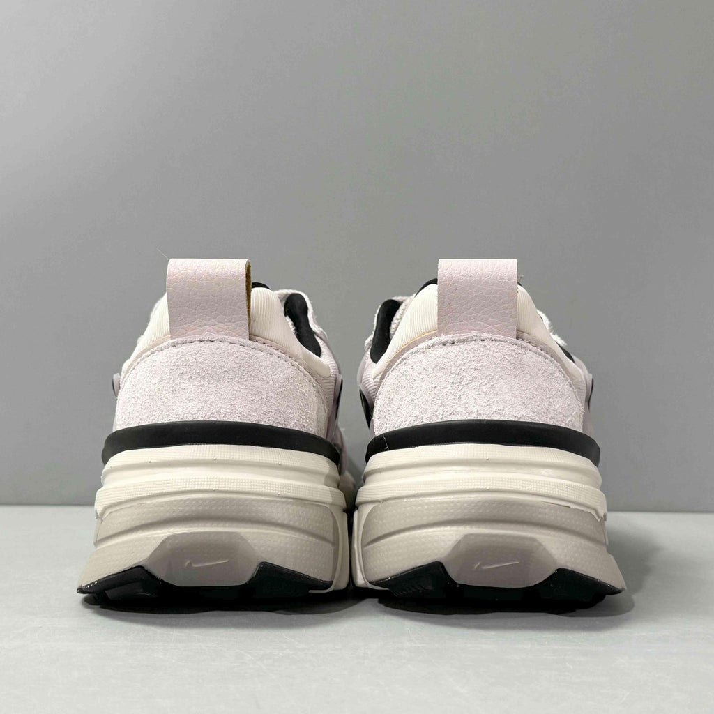 Nike V2K Run 'Platinum Violet' Banlieue91