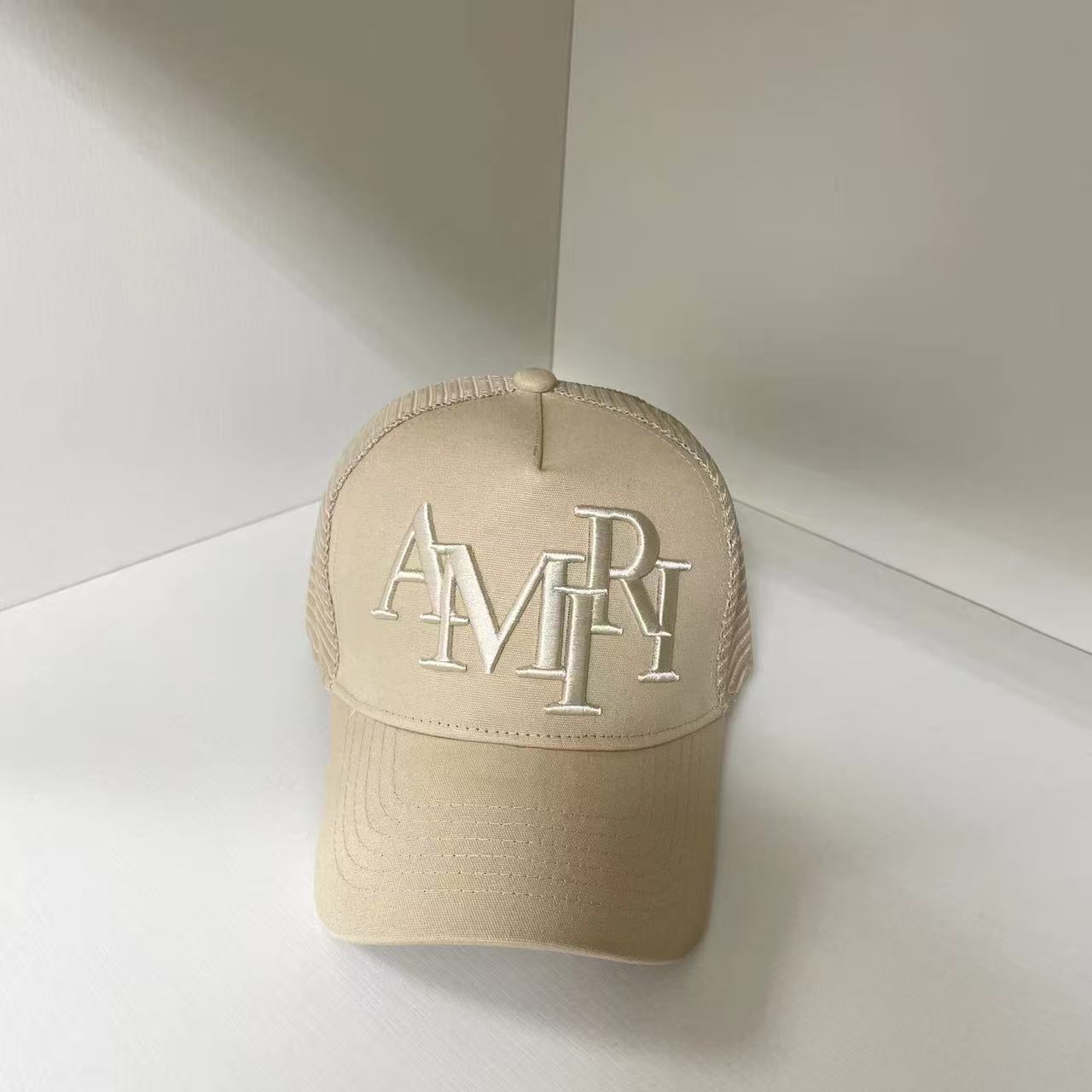 AMIRI Logo Baseball Cap with Adjustable Size Banlieue91