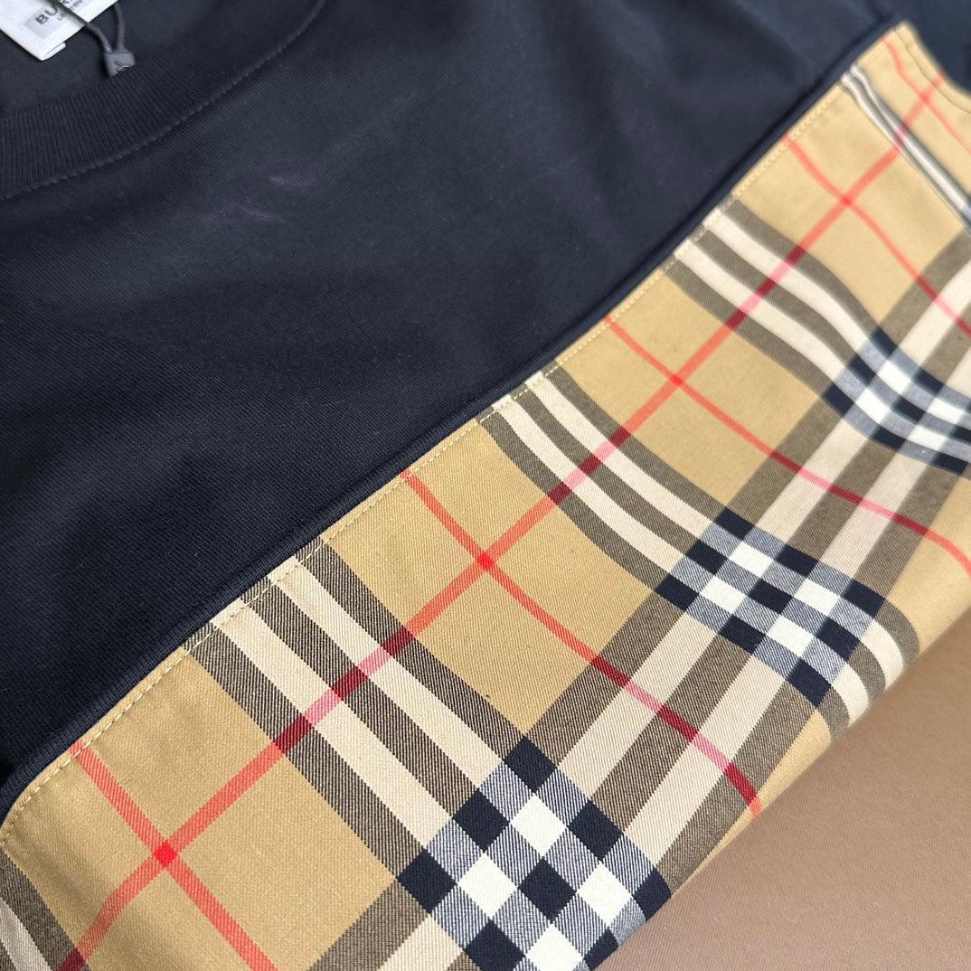 Burberry T-Shirt Without Collar 'Black & Beige' Banlieue91