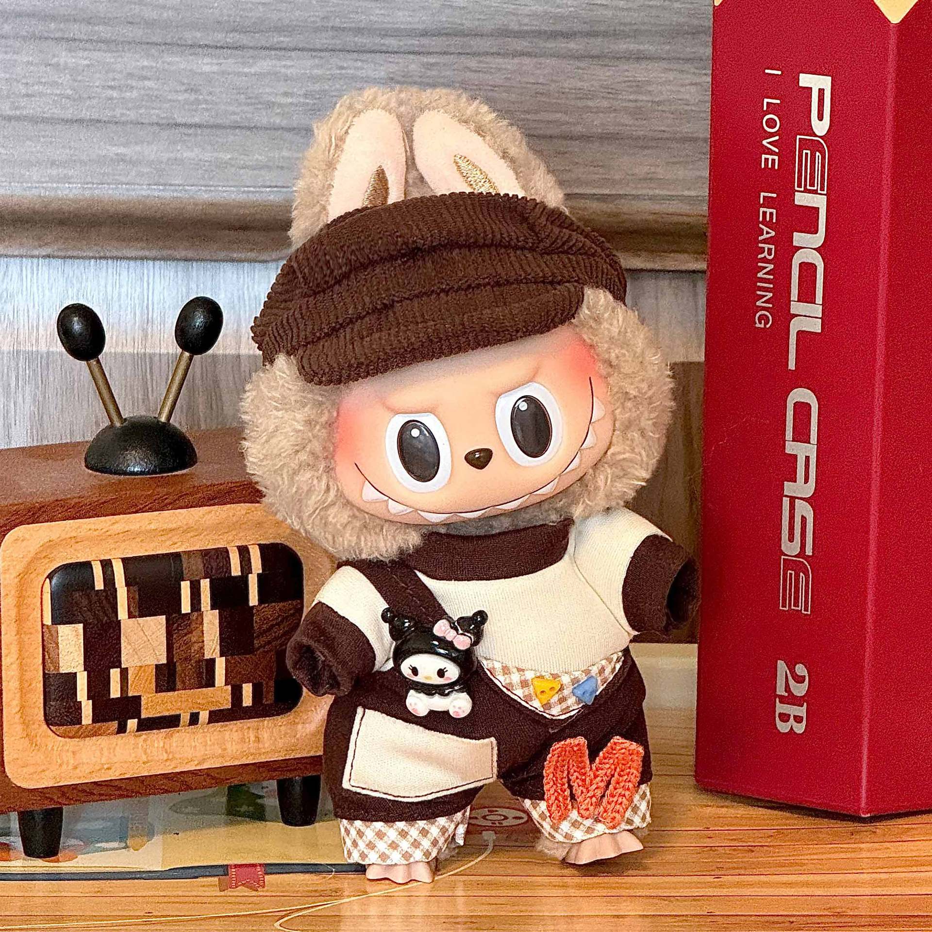 Labubu DIY Party Outfits: Customizing Clothes for Labubu Generation 1 and 2 Blind Box Figures V.I.P Digital Presence