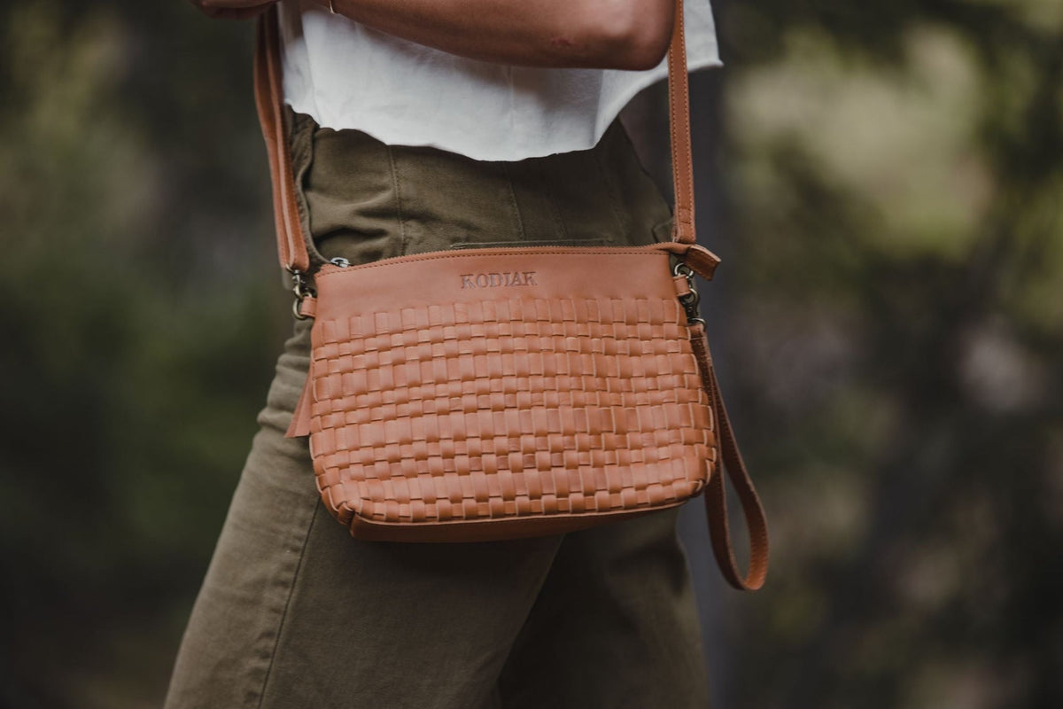 Crossbody Koyuk Purse Kodiak Leather