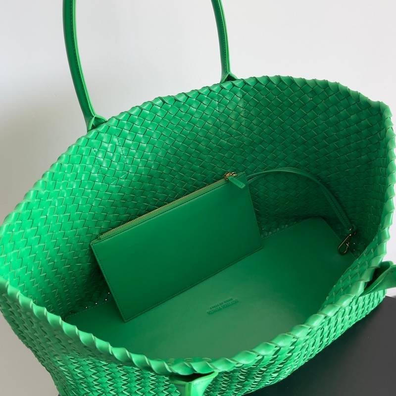 Bottega Veneta Medium Intreccio Leather Bag Tote Banlieue91