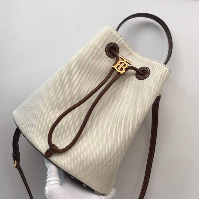 Burberry Check Drawstring Bucket Bag Banlieue91