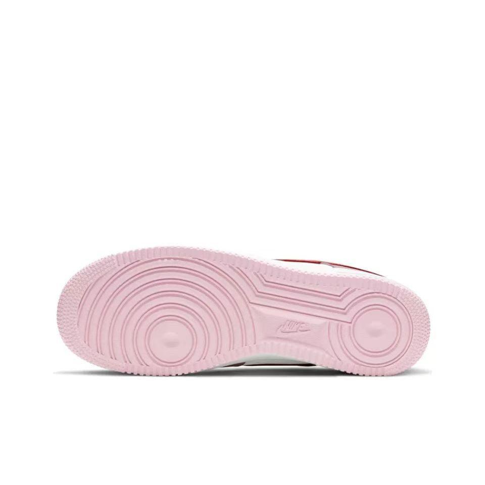 Nike Air Force 1 'Valentine Day' Banlieue91