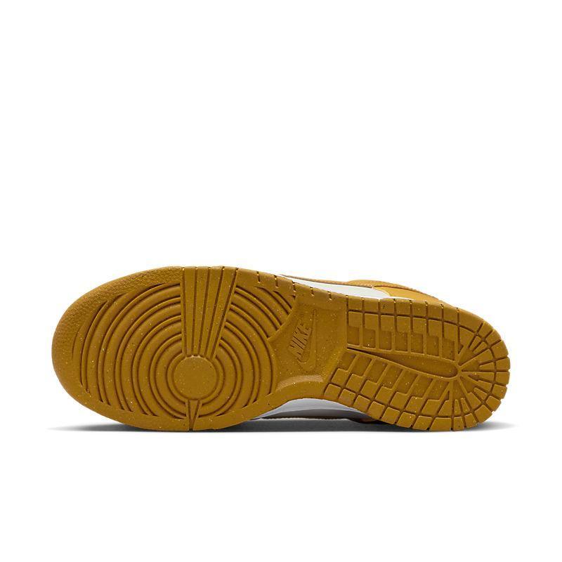 Nike Dunk Low 'Next Nature Phantom Gold Suede' Banlieue91