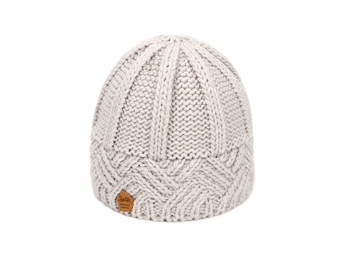 European and American retro style diamond grid coarse needle knitted hat for men and women, fashionable autumn and winter knitted hat V.I.P Digital Presence