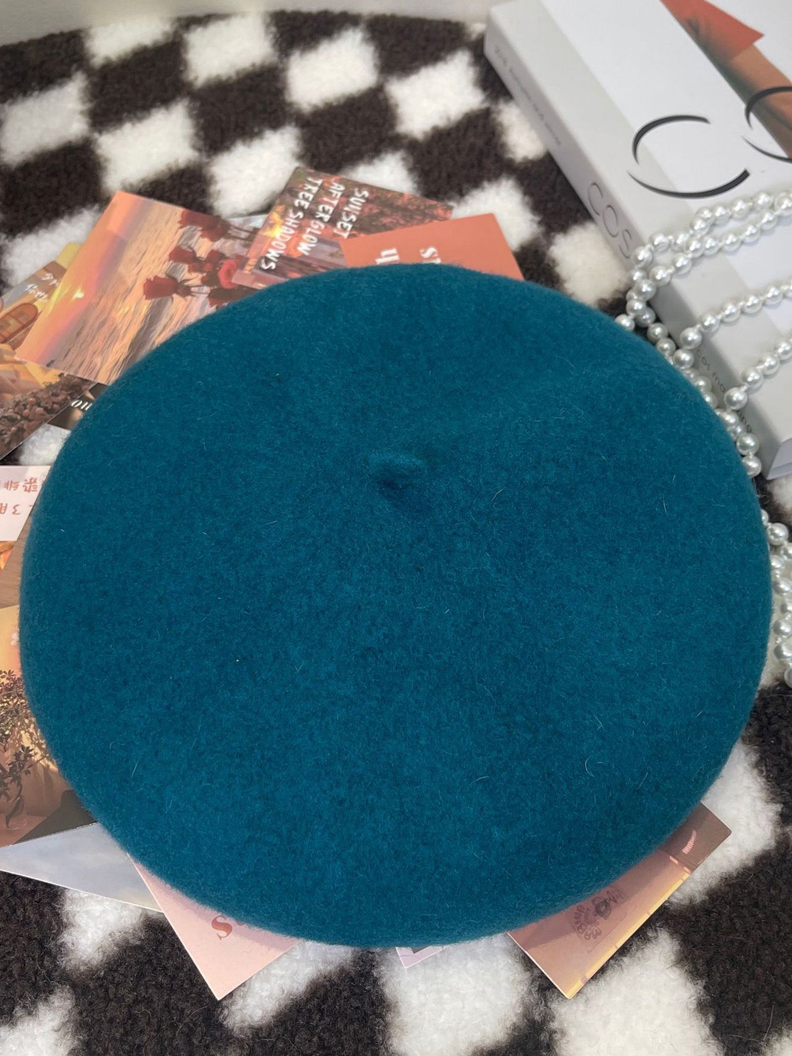 100% Wool Retro Hand-Knit Beret LINTICO