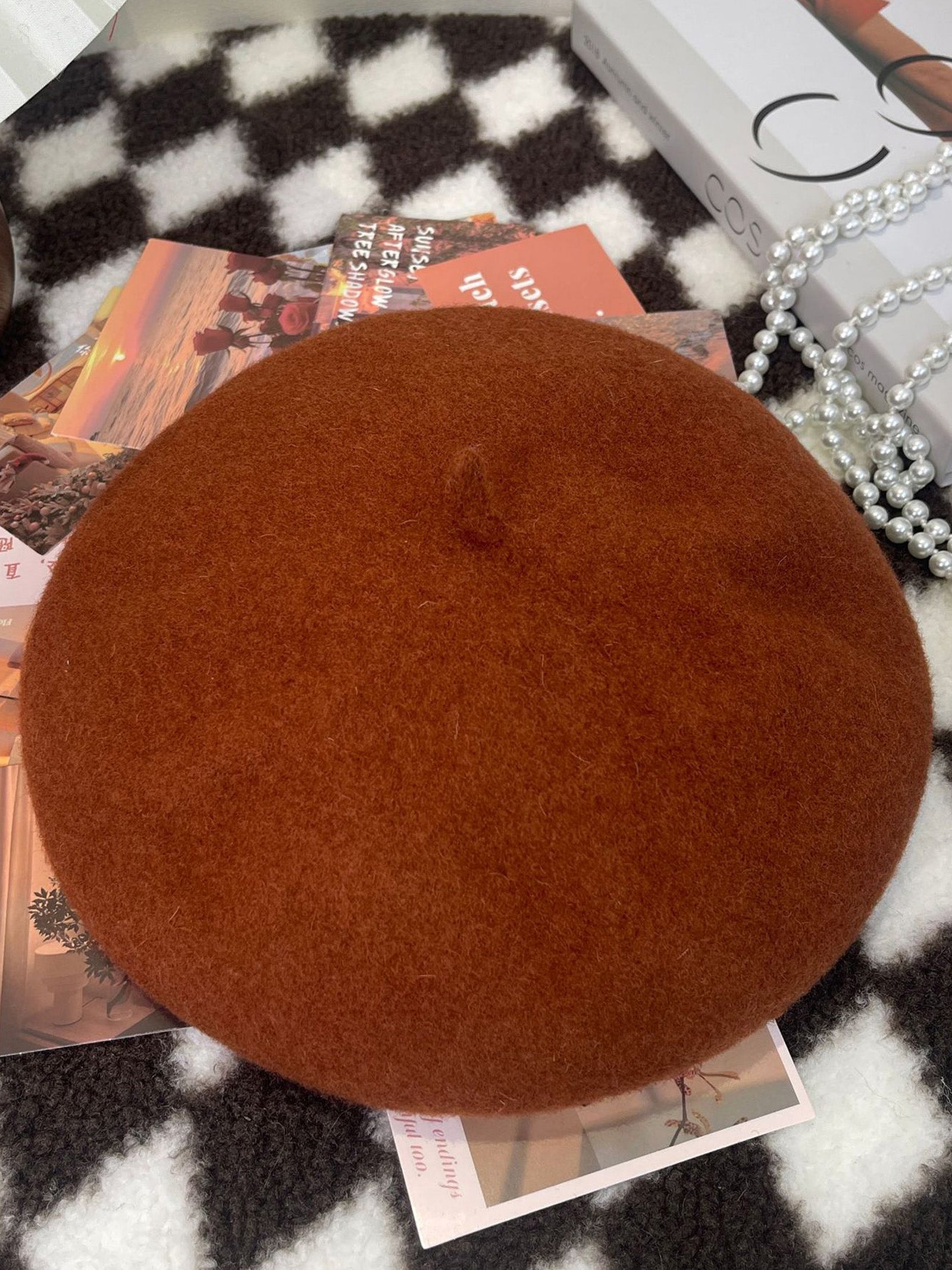 100% Wool Retro Hand-Knit Beret LINTICO