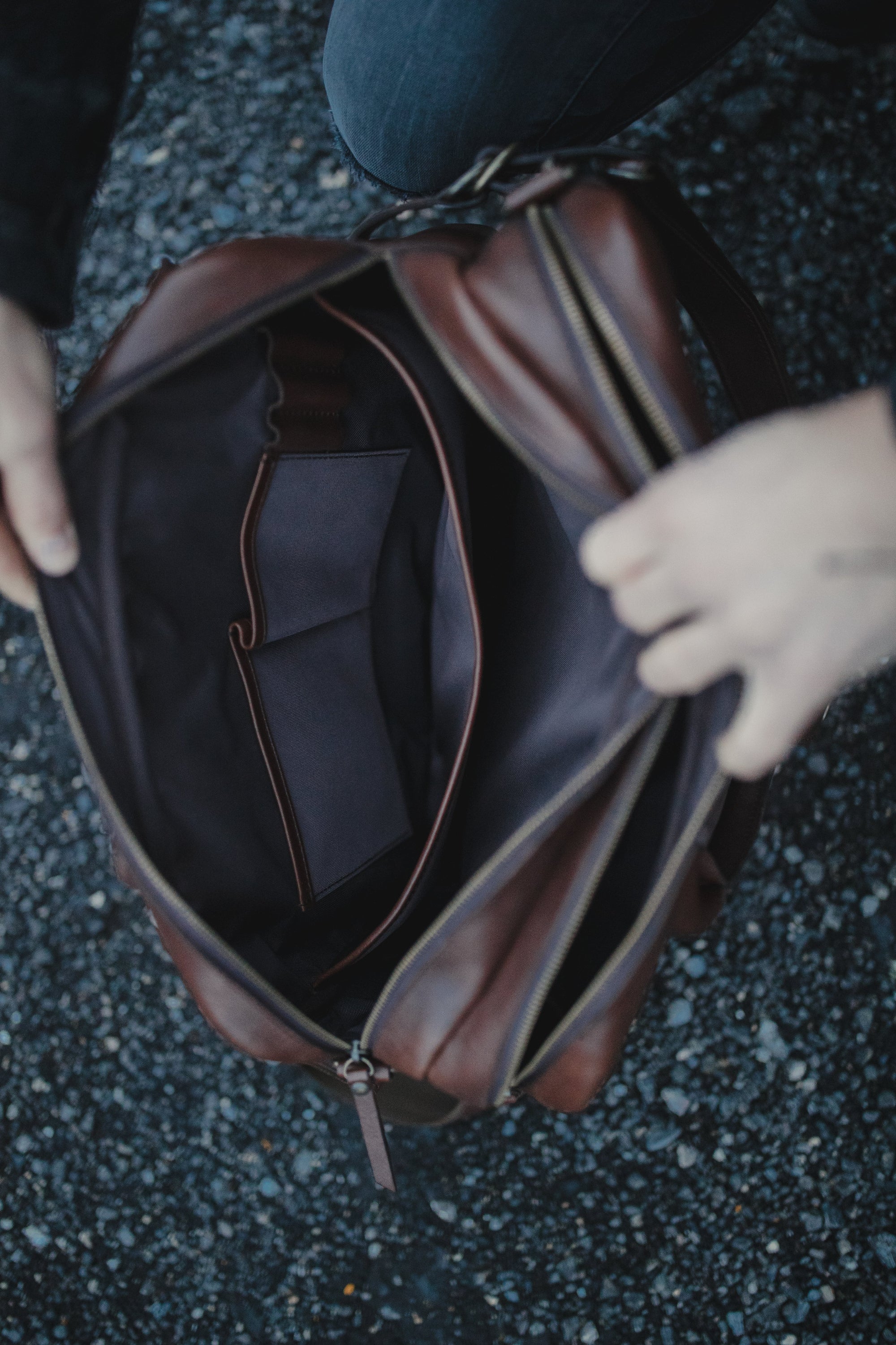 LIMITED EDITION - Yukon Pilot Bag Kodiak Leather