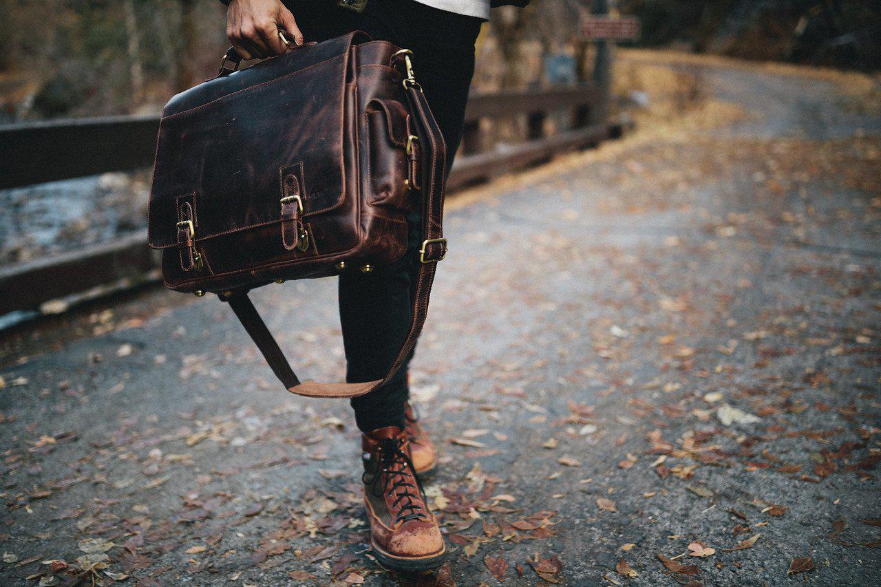 Sitka Leather Messenger Kodiak Leather