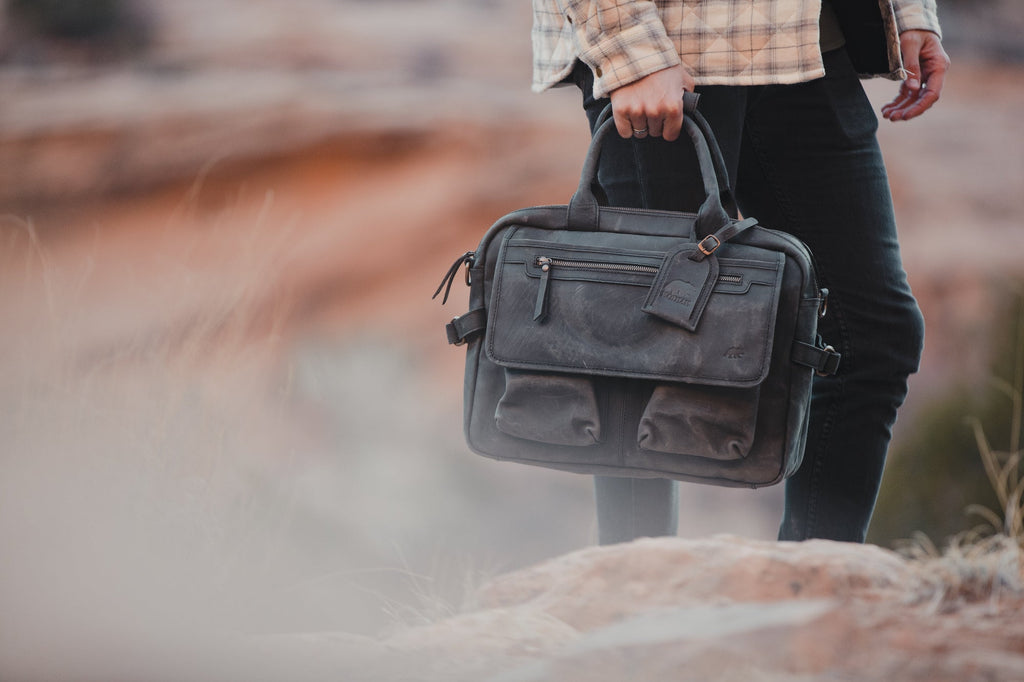 LIMITED EDITION - Yukon Pilot Bag Kodiak Leather