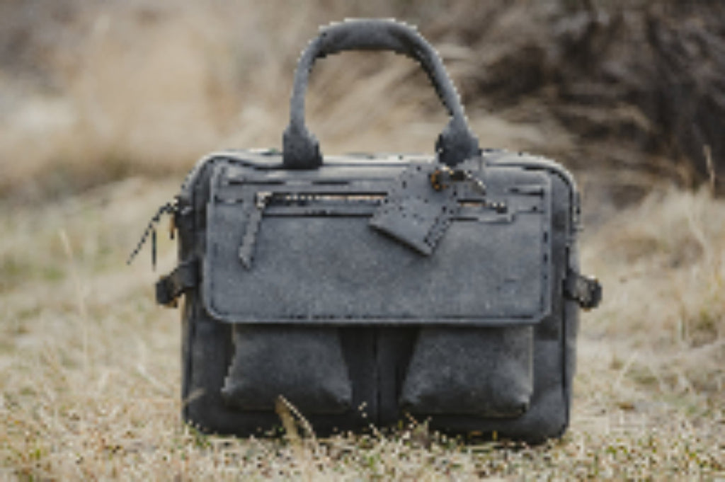 LIMITED EDITION - Yukon Pilot Bag Kodiak Leather