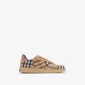 Burberry Men's Terrace Check Low Top Sneakers Banlieue91