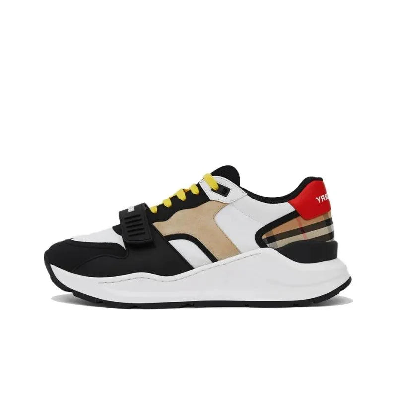 Burberry Panelled Low Top Sneakers Banlieue91