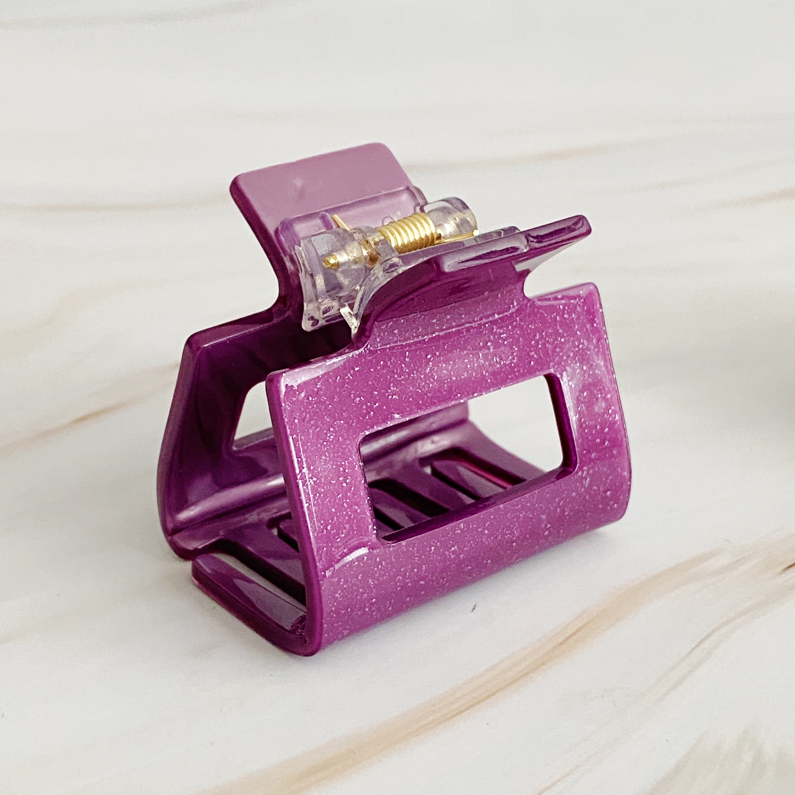 Everyday Perfect Hair Claw Ellisonyoung.com