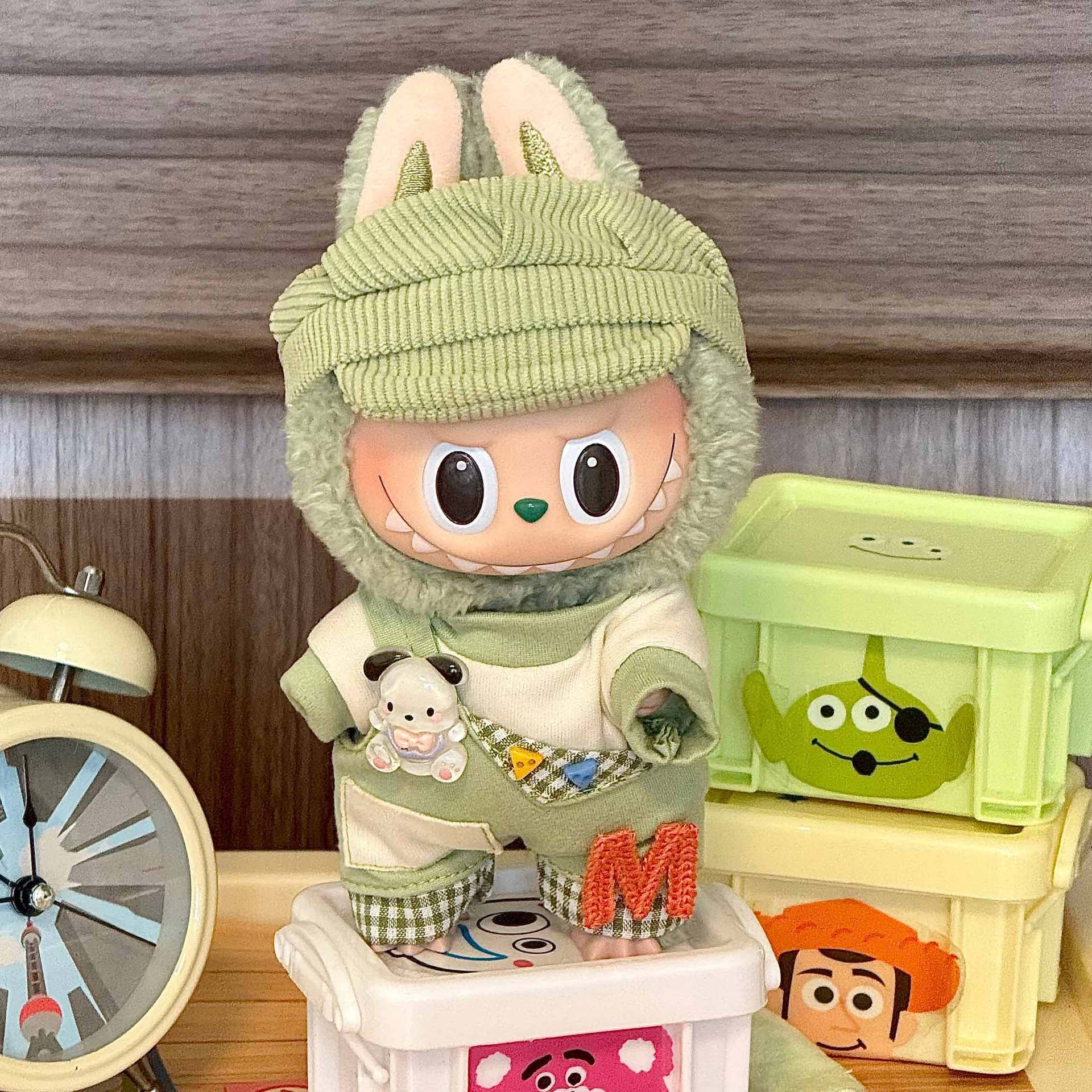 Labubu DIY Party Outfits: Customizing Clothes for Labubu Generation 1 and 2 Blind Box Figures V.I.P Digital Presence