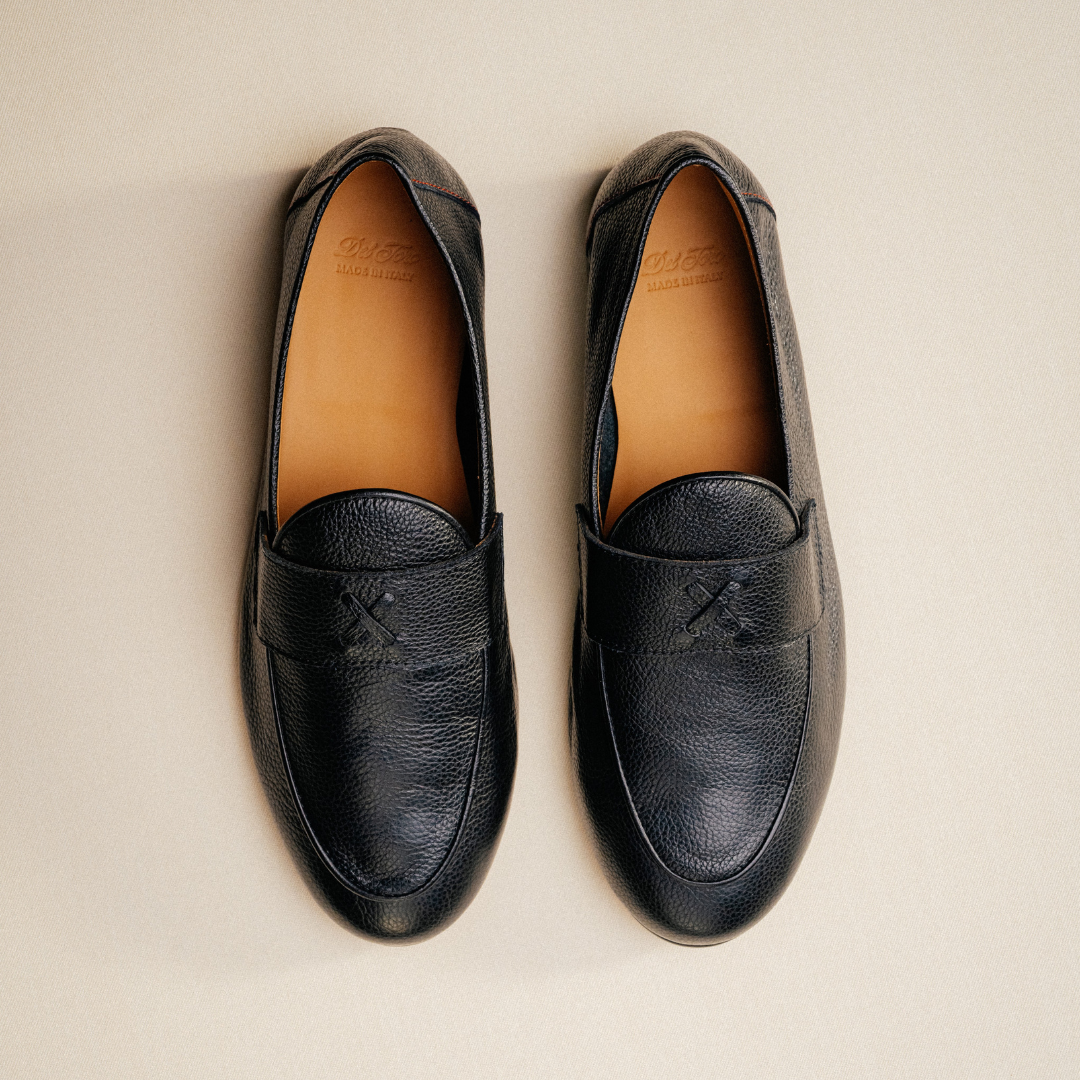 Men's Black Pebbled Leather Centesimo Del Toro Shoes