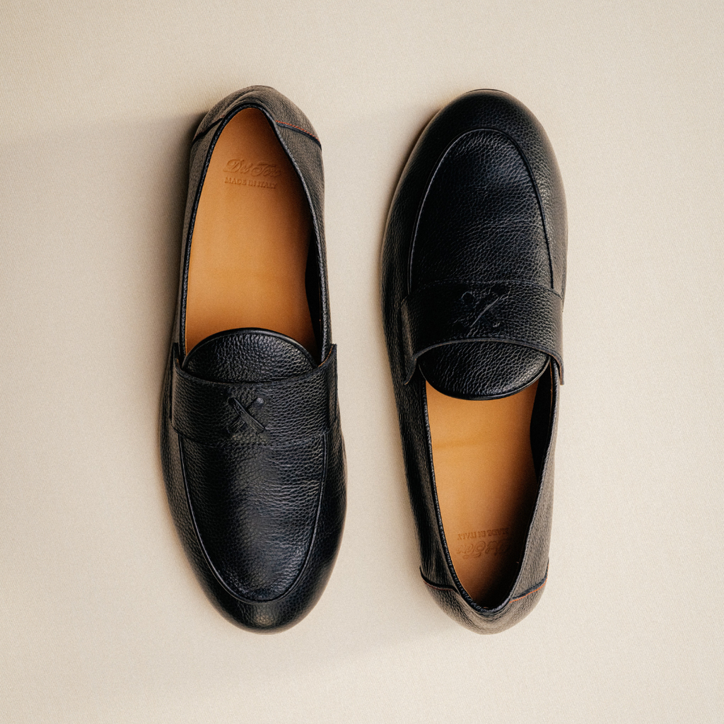 Men's Black Pebbled Leather Centesimo Del Toro Shoes