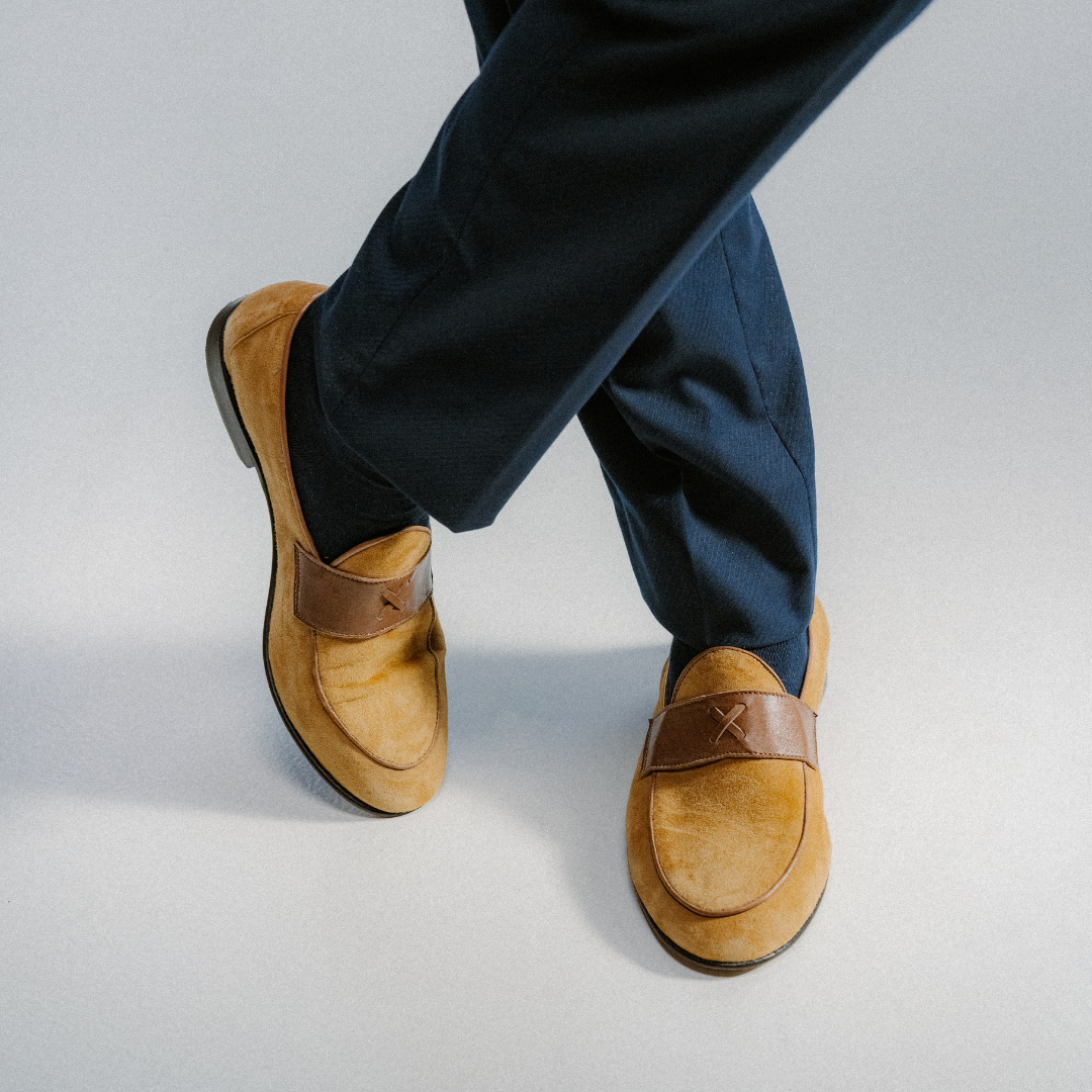 Men's Tan Suede Centesimo Del Toro Shoes